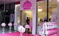 K-뷰티 메이크업 브랜드 에뛰드하우스, 13억 중국 대륙을 핑크빛으로 물들이다!