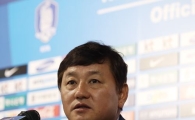 [포토] 취임 기자회견 갖는 이광종 감독