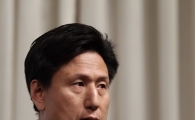 [포토] 새 시즌 각오 밝히는 KB스타즈 서동철 감독