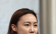 [포토] 각오 밝히는 하나외환 주장 김정은