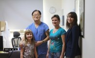 종양으로 다리 자르려던 러시아 소녀, 선병원서 완치