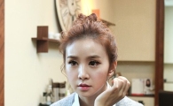 [포토]피에스타 차오루, 메이크업 확인은 필수죠(스타24시)