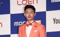 [포토]이지훈, 아무나 소화 못하는 패션!