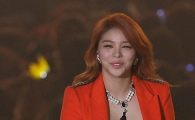 [포토]에일리 '웃음 되찾았어요'(멜론뮤직어워드)