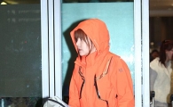 [포토]이연두 귀국, 멀리서도 보이는 초췌한 모습