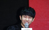 [포토]2AM 임슬옹, '올 겨울 콘서트에서 만나요'