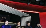 [포토]2AM, 소녀팬 흔드는 '아름다운 하모니'