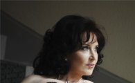 오페라 '리골레토'의 엘레나 모스크 "'질다'는 내 모습과 닮았다"