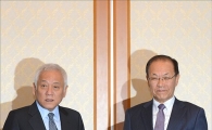 [포토]나란히 선 김한길·황우여 대표
