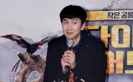 [포토]기린에서 공룡으로 변신한 이광수