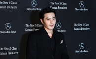 [포토]장동건 '슈트의 정석'
