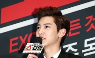 [포토]EXO 찬열, 언제나 해피를 전파하는 분위기 메이커