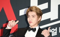 [포토]EXO 크리스, '나 예뻐요?'(EXO 쇼타임)