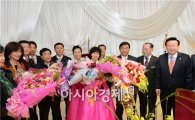 [포토]최영호 남구청장,  최우수자치단체장상 수상 