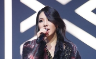 [포토]2NE1 씨엘, '눈빛부터 그리워~'