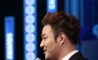 [포토] 박병호 '작년 상금 집 구하는데 보탰어요~'