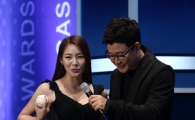 [포토] 신수지 '시구 위해 레깅스 챙겨입고 왔어요~'