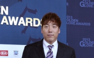 [포토] 김현수 '어색한 레드카펫'