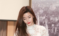 [포토]전지현, '순백의 시스루 원피스'