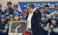 [포토] 오승환 '후배들과의 만남'