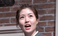 [포토]깜짝 놀란 심은경, 뭘 봤길래?
