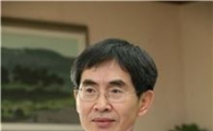 [티타임]30년 경제관료의 노하우, 한권에 정리…'14일간의 한국경제 여행' 책 펴낸 이철환씨