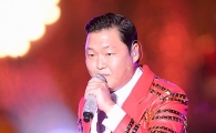 [포토]싸이, '눈빛 살아있네'