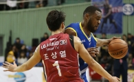 [포토] 존슨 '수비가 끈질기네'