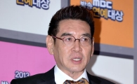 [포토]조형기 "새해 복 많이 받으세요"