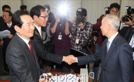 [포토]악수하는 문병호남재준
