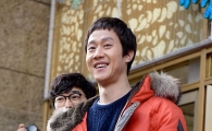 [포토]정우, 여심 흔드는 미소