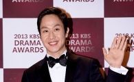 [포토]정우, '내가 바로 대세'