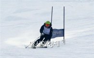 [포토]스키 레이싱하는 회장님