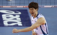한국 男 배구, 21년 만의 '포효'…박철우 날았다