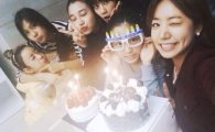 손나은 생일파티, 굴욕없는 민낯 공개…'우월해'