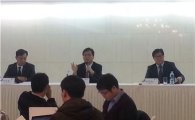 [일문일답]LGU+, 'SKT 인터넷 재판매' 제재 신고서 방통위 제출