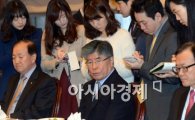 [포토]모두발언하는 김중수 한은 총재