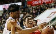 [포토] 문태종 '잠시 검문이 있겠습니다'