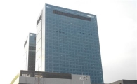 삼성전자 R&D 인력 8000명 집결…화성 DSR 타워로 출근