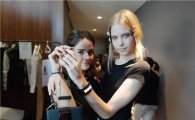 [포토]브라질서 '갤럭시S5 & 기어핏 패션쇼'