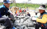 [포토]광주 북구, 침수 대비 모래주머니 제작