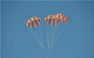 [과학을 읽다]'오리온 낙하산' 비상시 무조건 구한다