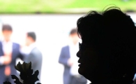 [포토]'헌화하기 위해…'