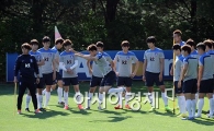 [포토] 멀리뛰기 훈련하는 축구대표팀