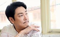 조진웅 "이선균, 촬영 중 아들 생일 챙기는 멋진 아빠"(인터뷰)
