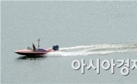 [포토]나주호에서 더위를 가르는 수상스키