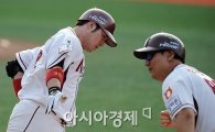 [포토]박병호, '역전 3점포 신고합니다!'