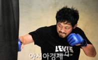 [포토]로드FC 데뷔전 앞두고 훈련하는 윤동식