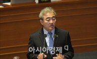 '조응천·유진룡' 참모들의 반격…폐쇄정치의 역습?