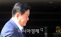 최경환,"딸, 韓·美 복수국적 보유…현행 국적법 바람직"